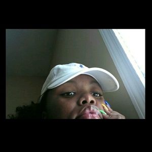 Meet your Posher, Lani